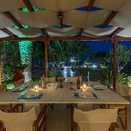 Maria's Seaside - House With 3 In Marathon, With Wonderful Апартаменты *