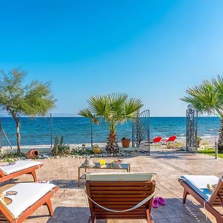 Maria's Seaside - House With 3 In Marathon, With Wonderful *