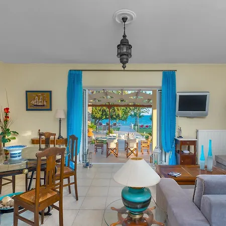 Maria's Seaside - House With 3 In Marathon, With Wonderful Апартаменты *